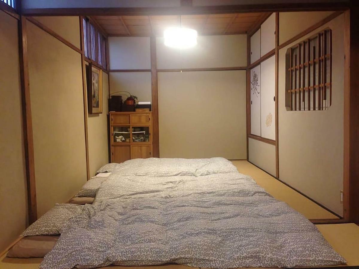 Bar併設の仕掛け満載忍者ハウス!Wi-Fi!天王寺電車で15分!帝塚山四丁目駅3メートル! Hotel Osaka Exterior foto